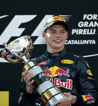 Formel 1, GP von Spanien, Sieger Max Verstappen Dutch Formula One driver Max Verstappen (R), Red Bull, celebrates his victory at the Spanish Formula One Grand Prix at the Barcelona-Catalunya circuit in Barcelona, northeastern Spain, on 15 May 2016. Verstappen has become the youngest driver ever to win a Formula One GP race at the age of 18 years, 7 months and 15 days. SPANISH GRAND PRIX !ACHTUNG: NUR REDAKTIONELLE NUTZUNG!  20160515-635989274968759701