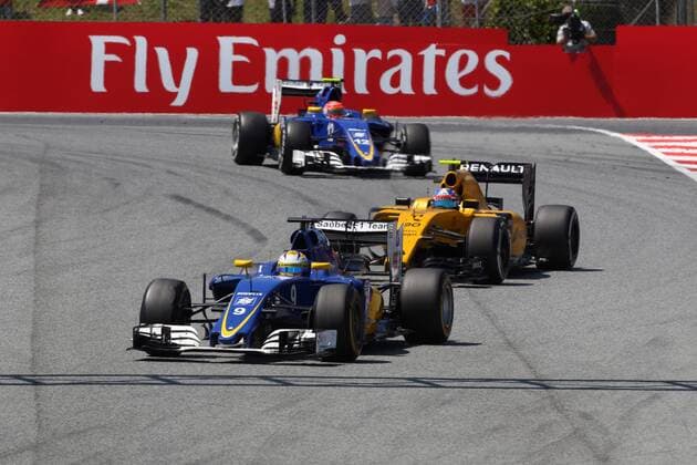 Spanish Grand Prix, Barcelona 12 - 15 May 2016 15.05.2016- Race 2, Marcus Ericsson (SUE) Sauber C34 leads Jolyon Palmer (GBR) Renault F1 Team RS16 and Felipe Nasr (BRA) Sauber C34 