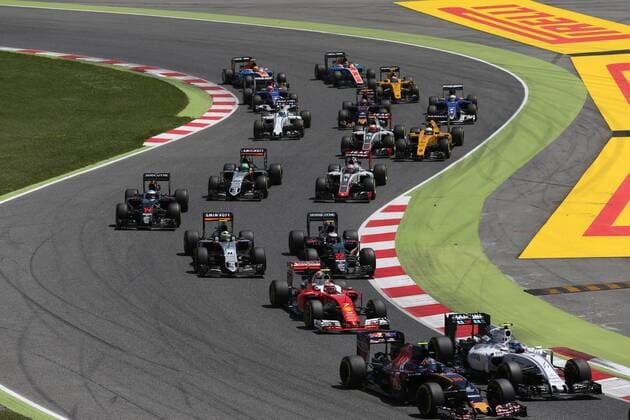 Spanish Grand Prix, Barcelona 12 - 15 May 2016 15.05.2016- Race 2, Carlos Sainz Jr (ESP) Scuderia Toro Rosso STR11 and Valtteri Bottas (FIN) Williams FW38 