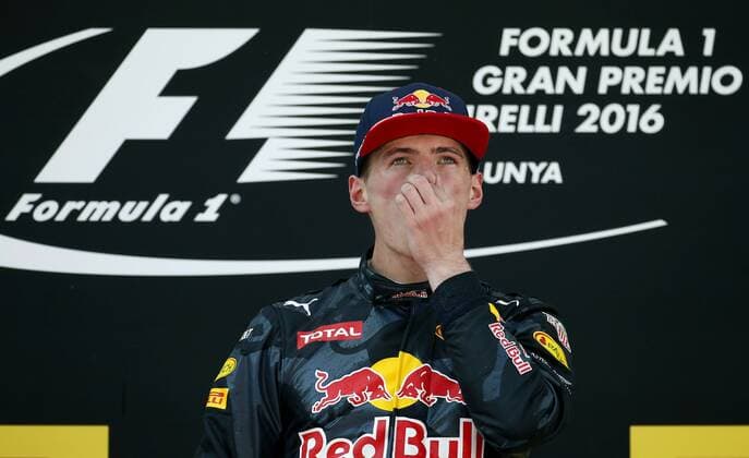 Formel 1, GP von Spanien, Sieger Max Verstappen Dutch Formula One driver Max Verstappen, Red Bull, celebrates his victory at the Spanish Formula One Grand Prix at the Barcelona-Catalunya circuit in Barcelona, northeastern Spain, on 15 May 2016. Verstappen has become the youngest driver ever to win a Formula One GP race at the age of 18 years, 7 months and 15 days. SPANISH GRAND PRIX !ACHTUNG: NUR REDAKTIONELLE NUTZUNG!  20160515-635989297404825616