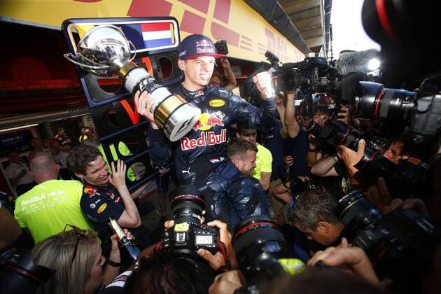Themen der Woche - SPORT Bilder des Tages - SPORT Motorsports: FIA Formula One World Championship WM Weltmeisterschaft 2016, Race in Barcelona, 33 Max Verstappen (NDL, Red Bull Racing), xHOCHxZWEIx