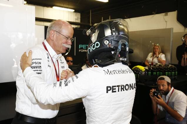 Motorsports: FIA Formula One World Championship WM Weltmeisterschaft 2016, Race in Barcelona, Dr. Dieter Zetsche (Vorstandsvorsitzender der Daimler AG und Leiter Mercedes-Benz Cars), 6 Nico Rosberg (GER, Mercedes AMG Petronas F1 Team), xHOCHxZWEIx