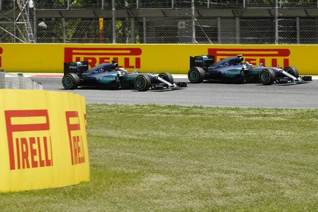 Motorsports: FIA Formula One World Championship WM Weltmeisterschaft 2016, Race in Barcelona, 6 Nico Rosberg (GER, Mercedes AMG Petronas F1 Team), 44 Lewis Hamilton (GBR, Mercedes AMG Petronas F1 Team), xHOCHxZWEIx