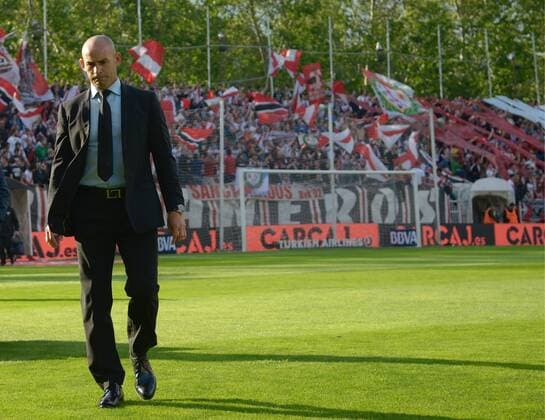 Rayo Vallecano Coach, Francisco Jemez Martin - PACO JEMEZ. Round 38 of the BBVA league, soccer match between Rayo Vallecano - Levante UD at the Vallecas estadium, Madrid - Spain (ESP) by May 15, 2016. PHOTO: Gregorio Lopez. Cordon Press  xGregorioxLopezx x SOCCERxSPAINx