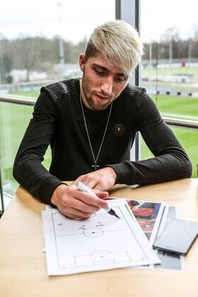 Kevin Kampl im Interview Leverkusen Copyright: Horn xEibner-Pressefoto EP_bhorn