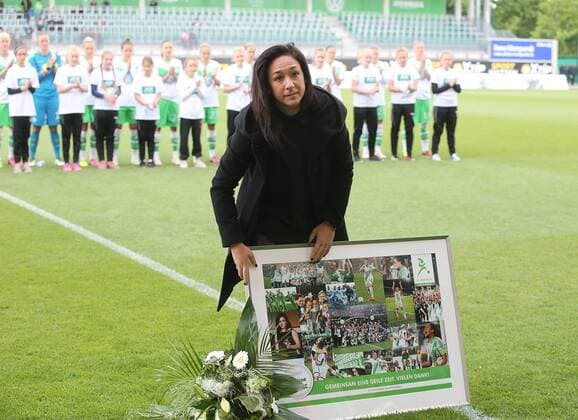 Verabschiedung Nadine Kessler (VfL Wolfsburg),