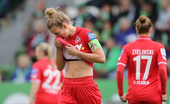 abgestiegen Lena Schrum (1. FC Koeln), enttäuscht