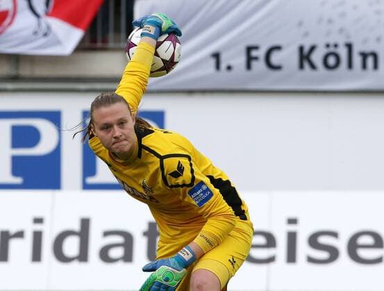 Lena Nuding (1. FC Koeln)