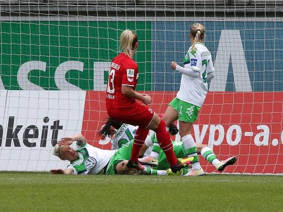 Tor durch Virginia Kirchberger (1. FC Koeln)