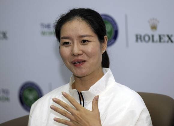 NANJING, CHINA - MAY 16: (CHINA OUT) Retired Chinese tennis player Li Na attends a tennis activity road to Wimbledon on May 16, 2016 in Nanjing, Jiangsu Province of China.  CFP484560238 
