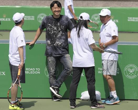 NANJING, CHINA - MAY 16: (CHINA OUT) Retired Chinese tennis player Li Na s husband Jiang Shan attends a tennis activity road to Wimbledon on May 16, 2016 in Nanjing, Jiangsu Province of China.  CFP484560243 