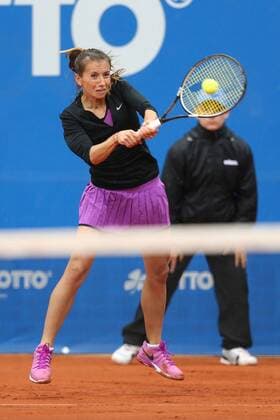 16.05.2016 - Tennis - Nürnberger Versicherungscup 2016 - WTA Tennis Damen Turnier Tournament - Damen Frauen - MaWi - Annika Beck (Deutschland) Einzelbild