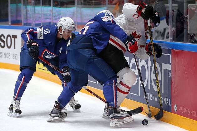 ST. PETERSBURG, RUSSIA. MAY 16, 2016. France s Yohann Auvitu, Nicolas Ritz (L-R) in the 2016 IIHF World Championship WM Weltmeisterschaft Preliminary Round Group B Ice hockey Eishockey match against Canada at Yubileyny Sports Palace. Sergei Savostyanov TASS  TS023359