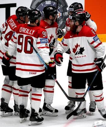 ST. PETERSBURG, RUSSIA. MAY 16, 2016. Canada s Corey Perry, Ryan O Reilly (L-R), Ryan Ellis and Derick Brassard (R-L) in the 2016 IIHF World Championship WM Weltmeisterschaft Preliminary Round Group B Ice hockey Eishockey match against France at Yubileyny Sports Palace. The Canadian Team won the game 4:0. Alexander Demianchuk TASS  TS0233D1