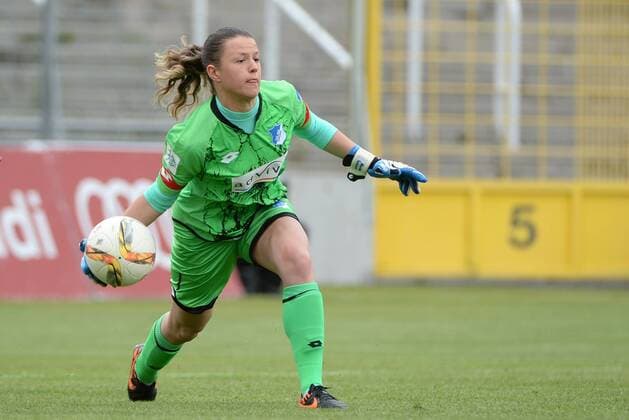 v.li.: Martina Tufekovic (Torwart, Hoffenheim, 1) Freisteller, Einzelbild, Aktion, Action , Fussball, Allianz Frauen-Bundesliga, FC Bayern München - TSG 1899 Hoffenheim, xslx