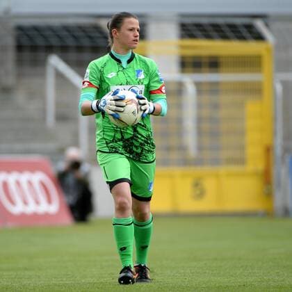 v.li.: Martina Tufekovic (Torwart, Hoffenheim, 1) Freisteller, Einzelbild, Aktion, Action , Fussball, Allianz Frauen-Bundesliga, FC Bayern München - TSG 1899 Hoffenheim, xslx