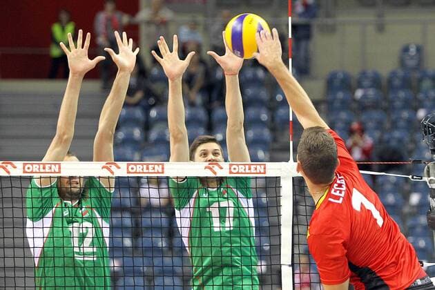 PETAR KARAKASHEV ( BULGARIA ) NIKOLAY PENCHEV ( BULGARIA ) FRANCOIS LECAT ( BELGIUM ) 2016.05.19 KRAKOW TAURON ARENA VOLLEYBALL NATIONAL TEAMS COMPETITION XIV WAGNER S MEMORIAL BULGARIA - BELGIUM  LWI160519_009