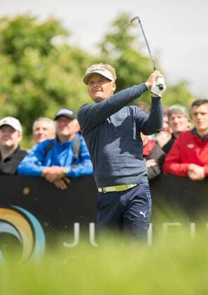 19.05.2016. The K Club, Straffan, Co. Kildare, Ireland. Dubai Duty Free Irish Open Golf Championship, round 1. SÃ¶ren Kjeldsen from a par-3 xPeterxFitzpatrickx  ActionPlus11738872