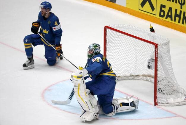 Sweden s Mattias Ekholm (L) and goaltender Jacob Markstrom in their 2016 IIHF World Championship WM Weltmeisterschaft quarter-final Ice hockey Eishockey match against Canada at the Yubileyny Sports Palace in St. Petersburg, Russia, May 19, 2016. Alexander Demianchuk TASS  TS023C7E