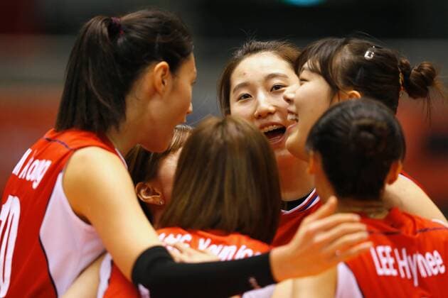 South Korea team group Mannschaftsbild Totale (KOR), MAY 20, 2016 - Volleyball : Women s Volleyball World Final Qualification for the Rio de Janeiro Olympics 2016 match between South Korea 3-1 Peru at Tokyo Metropolitan Gymnasium, Tokyo, Japan. Noxthirdxpartyxsales  (ipha021982)
