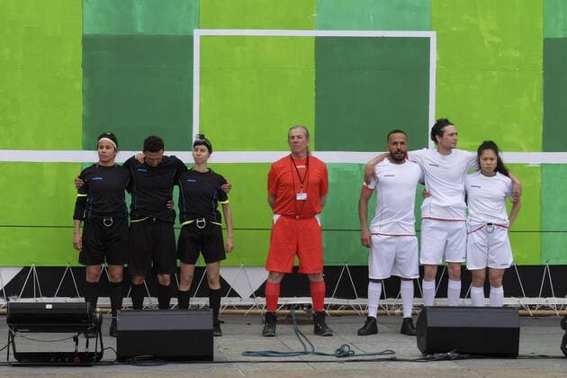 Veranstaltung zur bevorstehenden Fussball EM 2016 vor dem Rathaus - Hotel de Ville - in Paris, Frankreich - 20 05 2016 JBAutissier Panoramic 