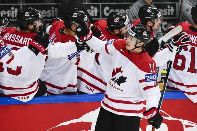 Bilder des Tages - SPORT 160521 Kanades Brendan Gallagher jubelt 1-0 - Eishockey, WM Halbfinale, Nationalteam Kanada vs USA 21.05.2016 in Moskau.  Copyright: LUDVIGxTHUNMAN BB160521LT055