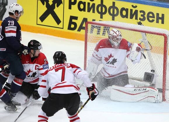 Eishockey, WM Halbfinale, USA - Kanada US Jake McCabe and Canada s Corey Perry, Michael Matheson, Canada s goalie Cam Talbot (L-R) in their 2016 IIHF World Championship WM Weltmeisterschaft semifinal Ice hockey Eishockey match at VTB Ice Palace in Moscow, Russia, May 21, 2016. Artyom Korotayev TASS  TS023FD8