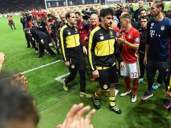 21.05.2016, xjhx, Fussball DFB-Pokal Finale, FC Bayern Muenchen - Borussia Dortmund, emspor, v.l. Trainer Thomas Tuchel (Borussia Dortmund), Mats Hummels (Borussia Dortmund) Berlin