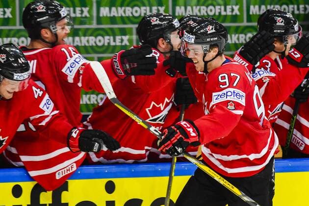 Eishockey, WM Finale, Finnland - Kanada 160522 Kanadas Connor McDavid jublar efter 0-1 under finalen i Ishockey-VM mellan Finland och Kanada den 22 maj 2016 i Moskva.  Copyright: LUDVIGxTHUNMAN BB160522LT066