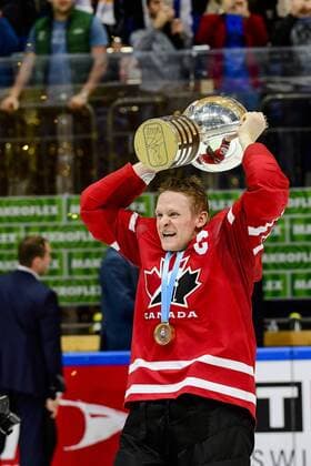 Eishockey, WM, Weltmeister Kanada 160522 Kanadas Corey Perry jublar efter finalen i Ishockey-VM mellan Finland och Kanada den 22 maj 2016 i Moskva.  Copyright: LUDVIGxTHUNMAN BB160522LT144
