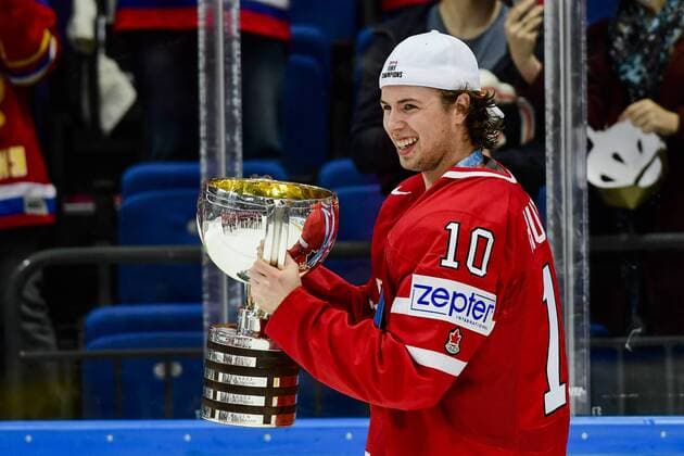 Eishockey, WM, Weltmeister Kanada 160522 Kanadas Ben Hutton jublar efter finalen i Ishockey-VM mellan Finland och Kanada den 22 maj 2016 i Moskva.  Copyright: LUDVIGxTHUNMAN BB160522LT149