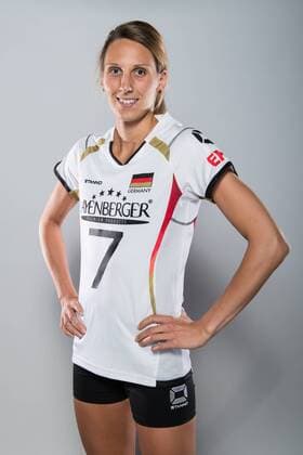 20.05.2016, Olympiastuetzpunkt, Heidelberg Volleyball, Fotoshooting Nationalmannschaft Frauen Jennifer Pettke ( 7 GER)