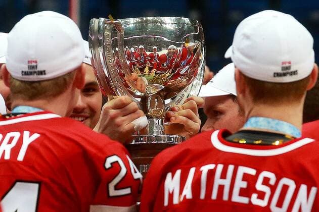 Canada s players with a trophy at an awards ceremony for the 2016 IIHF World Championship WM Weltmeisterschaft final Ice hockey Eishockey match against Finland at VTB Ice Palace in Moscow, Russia, May 22, 2016. The Canadian team won the game 2:0. Sergei Fadeichev TASS  TS02422E