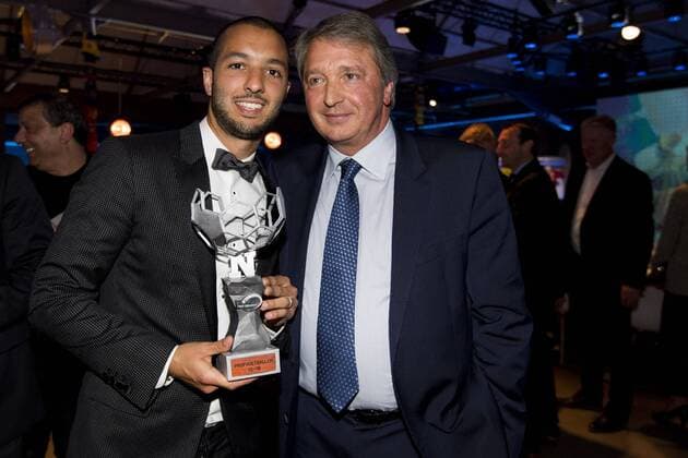 Mechelen s Sofiane Hanni and Anderlecht s manager Herman Van Holsbeeck celebrate after winning the first edition of the Professional Soccer Player of the Year 2016 gala evening, Monday 23 May 2016, in Gent. JASPERxJACOBS  x04856679x
