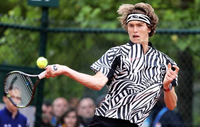 Bilder des Tages - SPORT TENNIS - ATP Tennis Herren French Open 2016 PARIS,FRANCE,24.MAY.16 - TENNIS - ATP World Tour, Roland Garros, French Open, Grand Slam. Image shows Alexander Zverev (GER). GEPAxpictures xMatthiasxHauer