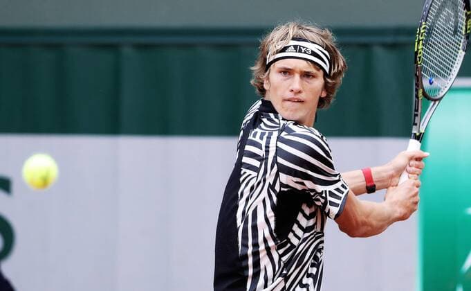 TENNIS - ATP Tennis Herren French Open 2016 PARIS,FRANCE,24.MAY.16 - TENNIS - ATP World Tour, Roland Garros, French Open, Grand Slam. Image shows Alexander Zverev (GER). GEPAxpictures xMatthiasxHauer