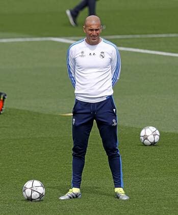 Real Madrid training session. In this picture, Zinedine Zidane. xÃngelxRiverox 