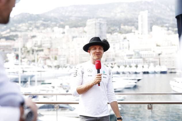 Formel 1, GP von Monaco Motorsports: FIA Formula One World Championship WM Weltmeisterschaft 2016, Grand Prix of Monaco, 6 Nico Rosberg (GER, Mercedes AMG Petronas Formula One Team), xHOCHxZWEIx