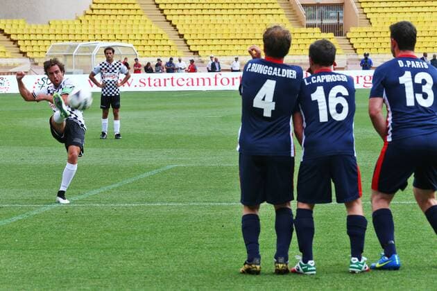 Formel 1, GP von Monaco, Charity Football Match Monaco Grand Prix, Monte Carlo 25 - 29 May 2016 Fernando Alonso (ESP) McLaren at a charity football match. 24.05.2016. 