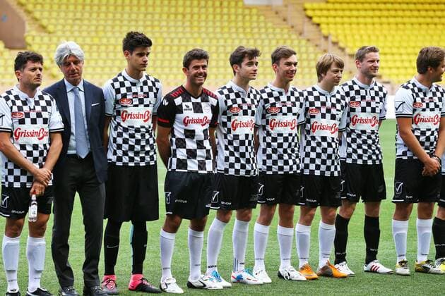 Formel 1, GP von Monaco, Charity Football Match Monaco Grand Prix, Monte Carlo 25 - 29 May 2016 Line up at a charity football match. 24.05.2016. 