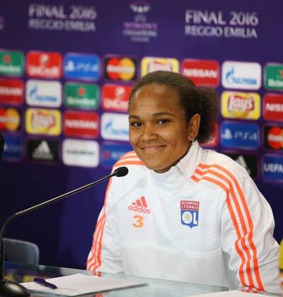 Fußball, Damen, CL Finale, Olympique Lyon PK und Training Wolfsburg vs Lyon, CL Frauen, Finale, Vorberichte Reggio Emilia, Italien 25.05.2016, FUßBALL - VfL Wolfsburg vs Olympique Lyon, Finale, UEFA Frauen Champions League, Mapaei Stadium, Training, PK, Saison 2015 16. Bild zeigt: Wendie RENARD (Olympique Lvon) während der Pressekonferenz. Reggio Emilia