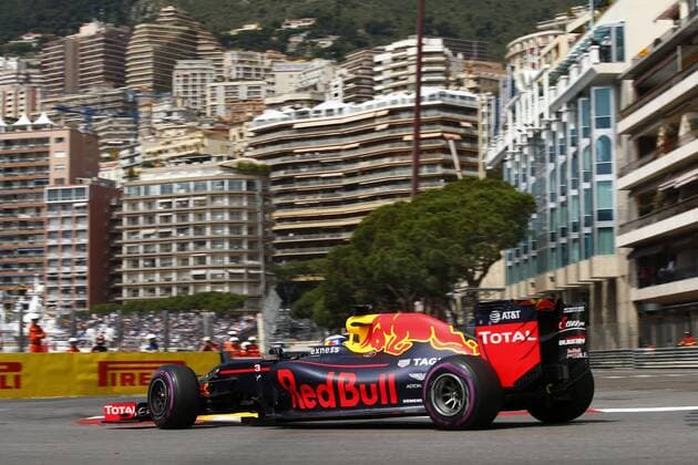 Motorsports: FIA Formula One World Championship WM Weltmeisterschaft 2016, Grand Prix of Monaco, 3 Daniel Ricciardo (AUS, Red Bull Racing), xHOCHxZWEIx