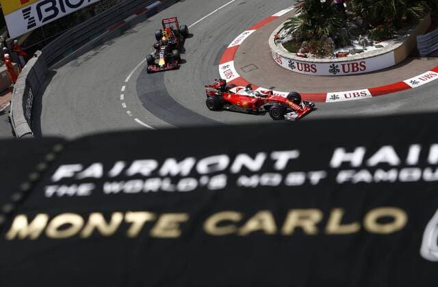 Motorsports: FIA Formula One World Championship WM Weltmeisterschaft 2016, Grand Prix of Monaco, 5 Sebastian Vettel (GER, Scuderia Ferrari), 33 Max Verstappen (NLD, Red Bull Racing), xHOCHxZWEIx