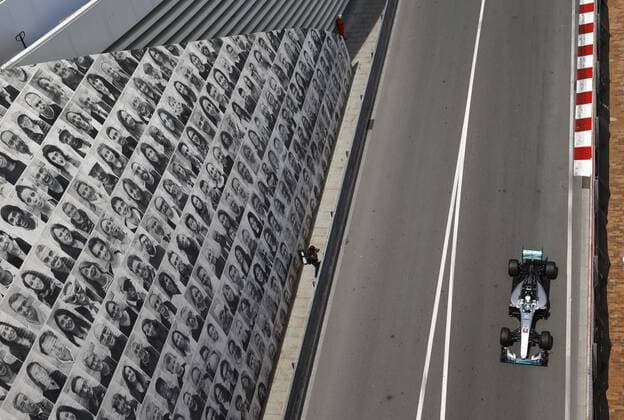 Motorsports: FIA Formula One World Championship WM Weltmeisterschaft 2016, Grand Prix of Monaco, 44 Lewis Hamilton (GBR, Mercedes AMG Petronas Formula One Team), xHOCHxZWEIx
