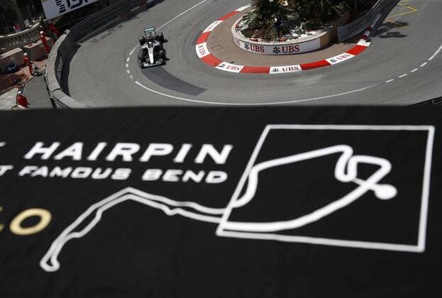 Bilder des Tages SPORT Motorsports: FIA Formula One World Championship WM Weltmeisterschaft 2016, Grand Prix of Monaco, 44 Lewis Hamilton (GBR, Mercedes AMG Petronas Formula One Team), xHOCHxZWEIx