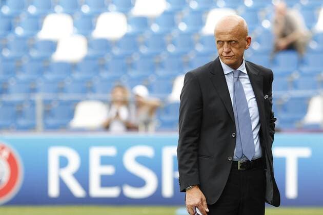 Bilder des Tages SPORT FuÃŸball, Damen, Champions League Finale, VfL Wolfsburg - Olympique Lyon 26.05.2016. Stadio Citta del Tricolore, Reggio, Italy. UEFA Womens Champions League Final. Wolfsburg versus Lyon. pierluigi collina xEmanuelexPennacchiox  ActionPlus11741916