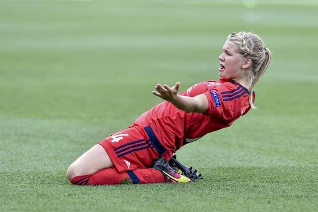 Fußball, Damen, Champions League Finale, VfL Wolfsburg - Olympique Lyon May 26, 2016 - Reggio Emilia, Italy - Ada Hegerberg of Lyon celebrates scoring her goal during the UEFA Women s Champions League Final between Wolfsburg Ladies and Lyon Ladies at Stadio CittÃƒ del Tricolore, Reggio Emila, Italy on 21 May 2016 Wolfsburg v Lyon - UEFA Women s Champions League Final  - ZUMAn230