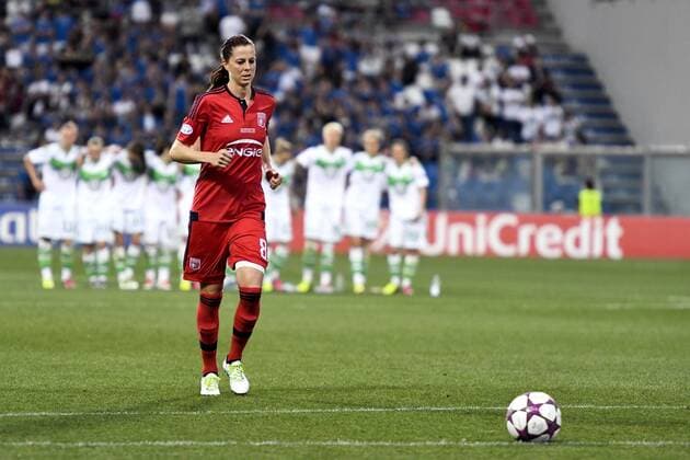 Fußball, Damen, Champions League Finale, VfL Wolfsburg - Olympique Lyon 160526 Lyons Lotta Schelin - Elfmeterschiessen - Champions League Finale Damen - VfL Wolfsburg - Olympique Lyon 26. mai 2016 Reggio Emilia.  Copyright: CARLxSANDIN BB160526CS068