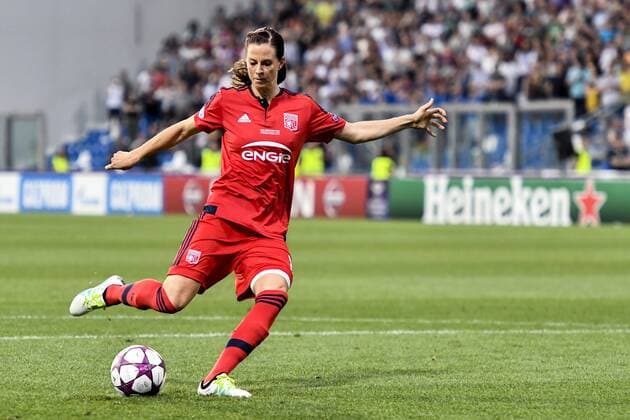 Fußball, Damen, Champions League Finale, VfL Wolfsburg - Olympique Lyon 160526 Lyons Lotta Schelin Elfmeterschiessen Champions League Finale Damen - VfL Wolfsburg - Olympique Lyon 26. mai 2016 Reggio Emilia.  Copyright: CARLxSANDIN BB160526CS072