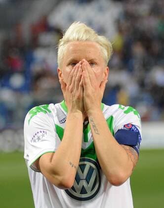 FuÃŸball, Damen, Champions League Finale, VfL Wolfsburg - Olympique Lyon 26.05.2016. Stadio Citta del Tricolore, Reggio, Italy. UEFA Womens Champions League Final. Wolfsburg versus Lyon. Nilla Fischer disappointed to miss her penalty shot xActivafotox  ActionPlus11742029